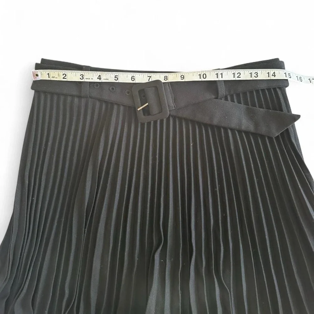 Zara black pleated midi skirt with belt size M goth grunge dark academia witchy - Picture 6 of 8